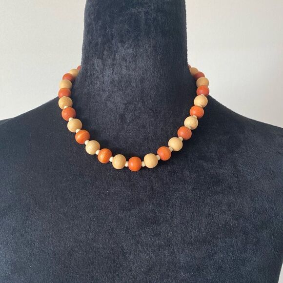 Vintage Wooden Beaded Necklace - Picture 1 of 2